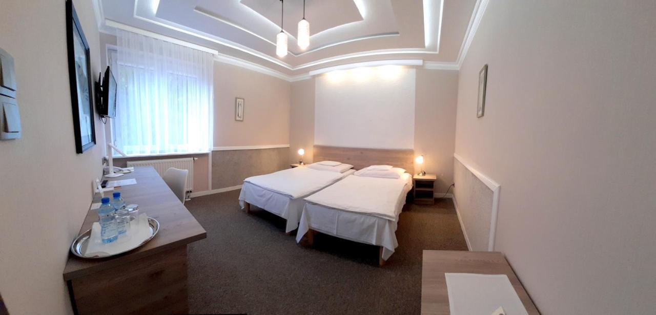Dom Nad Rzeka Hotell