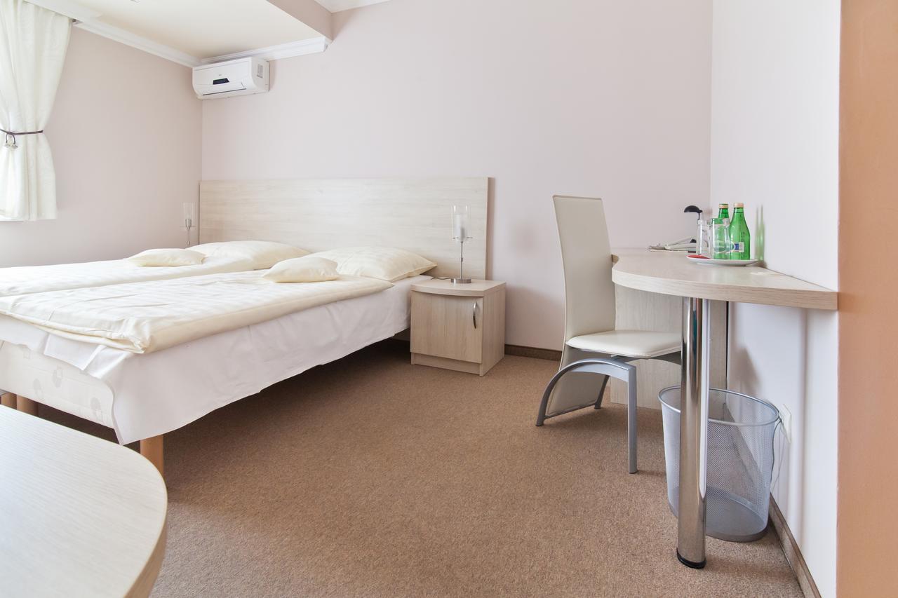 Hotell Dom Nad Rzeka 3*